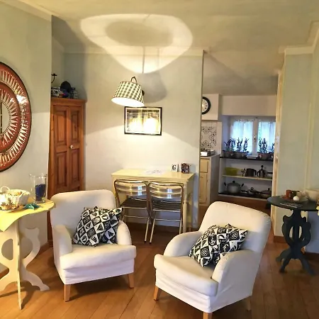 La Casa Di Giorgia Apartment *